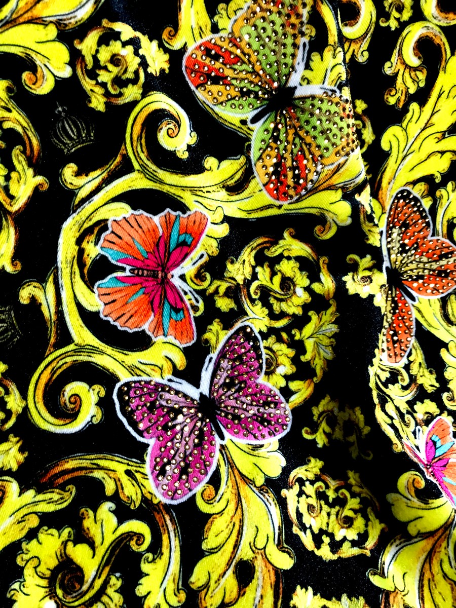 1586631342-Luxus-Wohndecke-Pompoeoes-by-Casa-Padrino-Barock-Butterflies-und-Flowers-von-Harald-Gloeoeckler-mit-Glitzersteinen-3.jpg